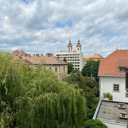 RÉS Apartman Eger Exterior foto